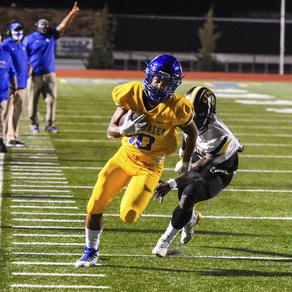 Stillwater High cruises to third-straight state semifinals with 49-17 victory